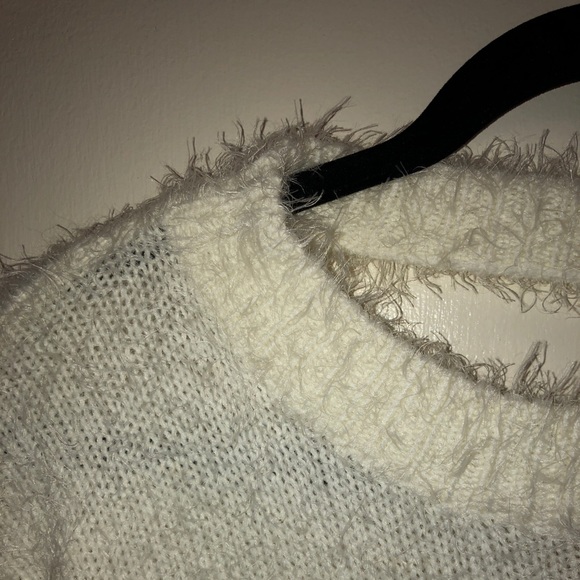 Fuzzy White Open-Back Sweater - Picture 3 of 5